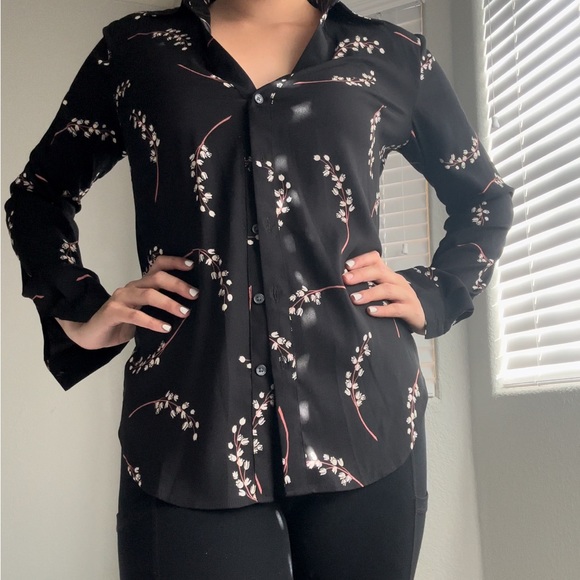 Button Up Women’s Blouse Black - Picture 3 of 7